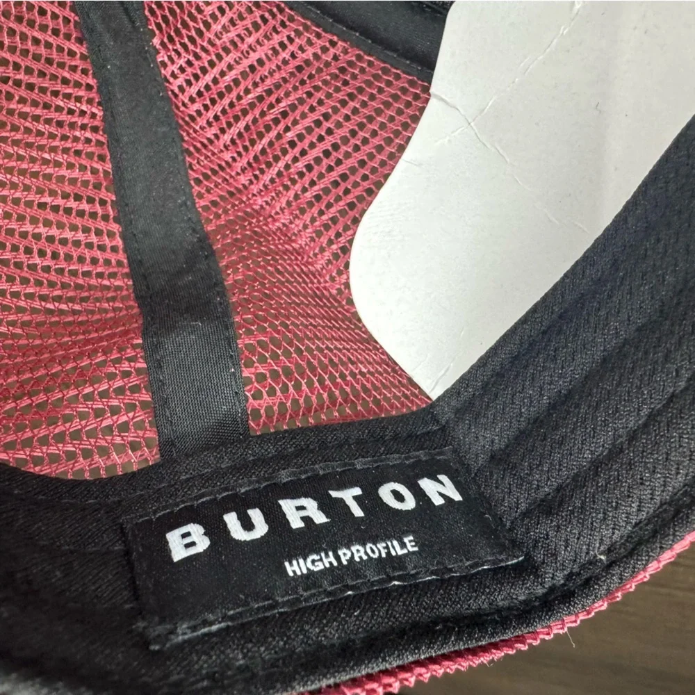 NWT Burton One Size Fits Most Pink White Hat